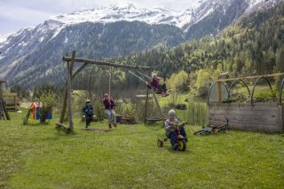 03b_ferienhaus_tauerngold_raurisertal_garten.jpg